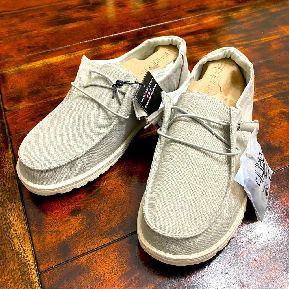 Hey Dudes- NEW!